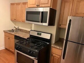 363 5th St in Jersey City, NJ - Building Photo - Building Photo