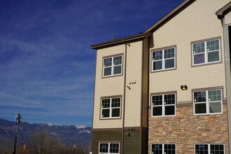 Bentley Commons in Colorado Springs, CO - Building Photo - Building Photo