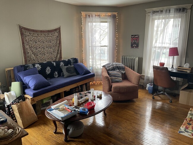 452 Alexander St, Unit 4 in Rochester, NY - Building Photo - Building Photo