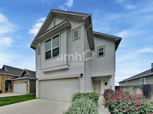 property at 2721 Brogan Crk