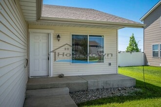 12454 W Devonshire Ave in Post Falls, ID - Building Photo - Building Photo