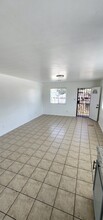 209 E Moneta Ave in Bakersfield, CA - Building Photo - Building Photo