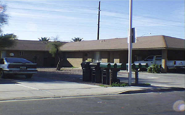 4639-4645 E Caballero St in Mesa, AZ - Building Photo