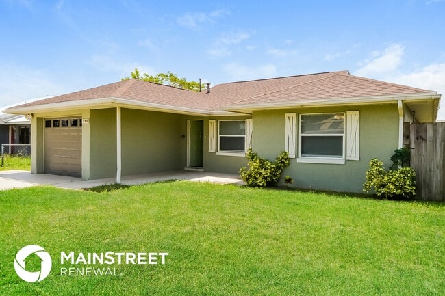 property at 956 Sunshine Way SW