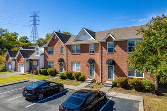 Easthaven Townhomes in Nashville, TN - Foto de edificio - Building Photo