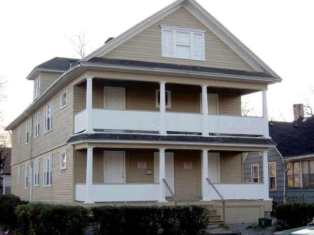 497 Central Park in Rochester, NY - Building Photo