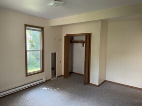 1118 S Barstow St in Eau Claire, WI - Building Photo - Building Photo