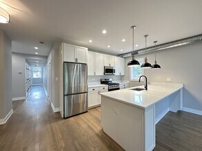 2641 W Carmen Ave in Chicago, IL - Building Photo - Building Photo