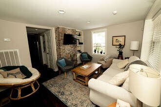 1105 Summit Ave in Nashville, TN - Foto de edificio - Building Photo