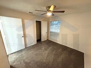 1217 Neptune St in Cedar Hill, TX - Building Photo - Building Photo