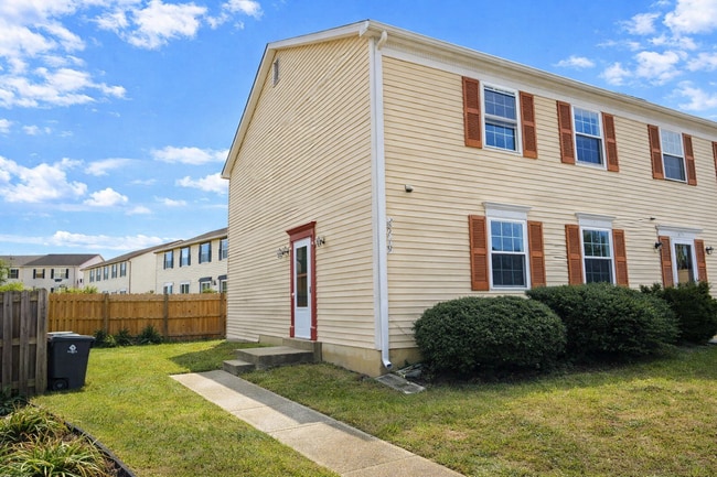 8719 East Grv in Upper Marlboro, MD - Building Photo - Building Photo