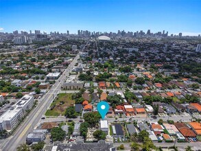 600 NW 25th Ct in Miami, FL - Building Photo - Building Photo