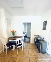 4 Fountain Pl in Boston, MA - Building Photo