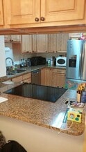 3002 W Cleveland St, Unit D5 in Tampa, FL - Building Photo - Building Photo