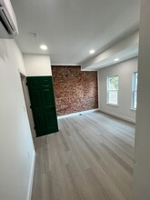 5836 Brush Rd in Philadelphia, PA - Building Photo - Building Photo