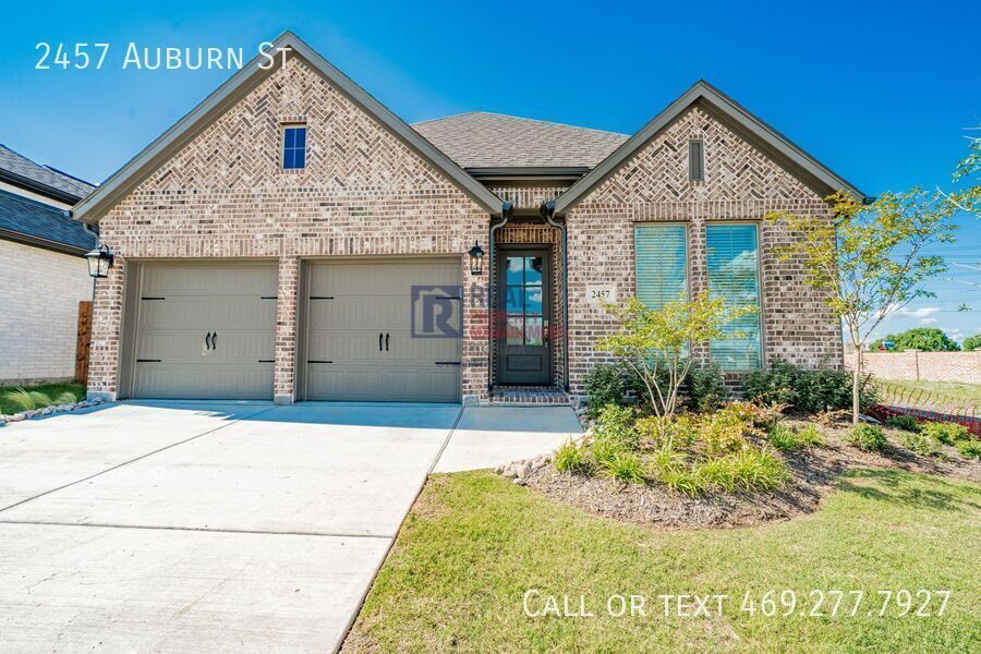 2457 Auburn St in Fate, TX - Building Photo