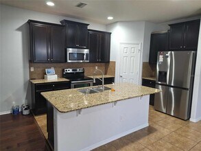 8836 Turnstone Shore Ln in Riverview, FL - Building Photo - Building Photo