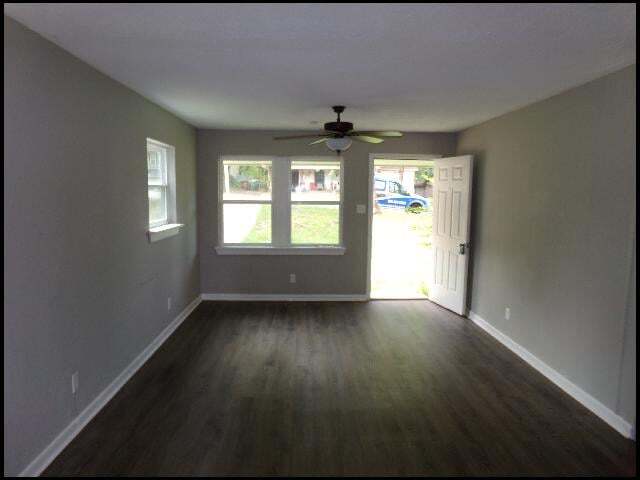 7410 Valley Dr in Little Rock, AR - Building Photo - Building Photo