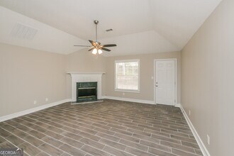 40 Prestwick Dr in Fayetteville, GA - Building Photo - Building Photo