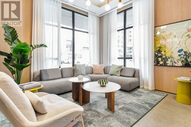 770 Whitlock Ave in Milton, ON - Building Photo - Building Photo