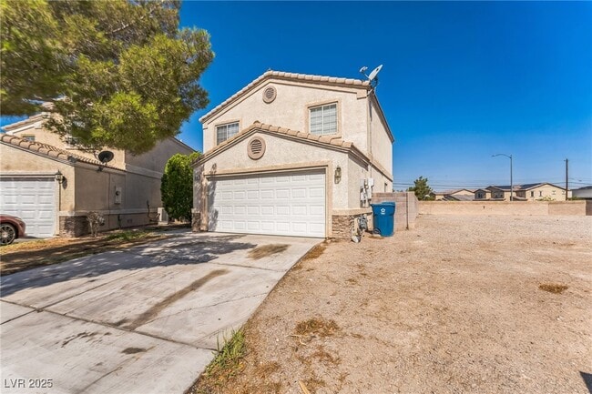 property at 3335 Sutter's Fort St
