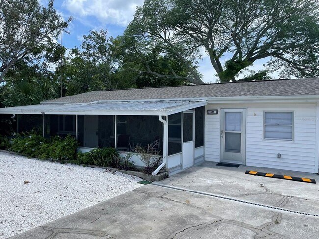 property at 1635 Omaha St