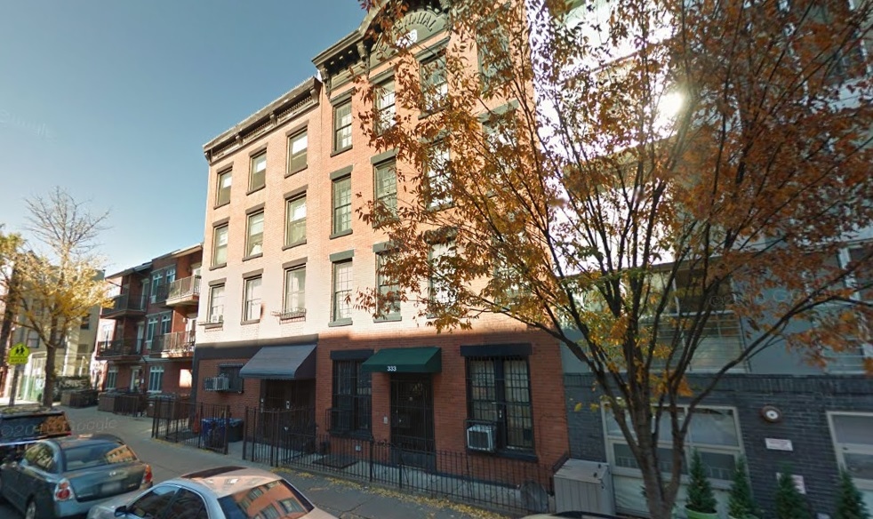 333 Warren St in Brooklyn, NY - Foto de edificio