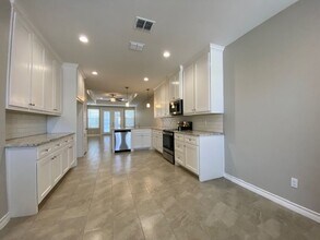 15421 Grass Cay Ct in Corpus Christi, TX - Building Photo - Building Photo