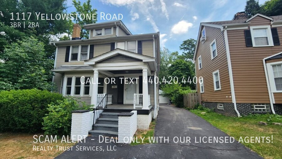 1117 Yellowstone Rd in Cleveland Heights, OH - Foto de edificio