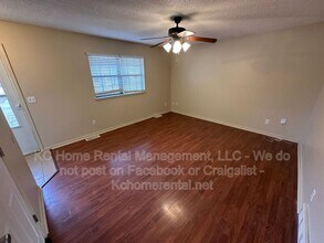 124 N Garfield St in Bonner Springs, KS - Building Photo - Building Photo