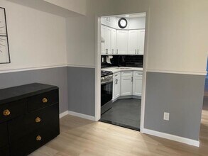 49 Fairway Dr in Middle Island, NY - Building Photo - Building Photo