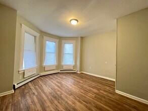 235 Peshine Ave in Newark, NJ - Building Photo - Building Photo
