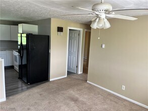 3965 Orion St NW in North Canton, OH - Building Photo - Building Photo