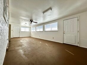 912 W Forest St in Roswell, NM - Building Photo - Building Photo