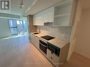 252-2252 Church St in Toronto, ON - Building Photo - Building Photo