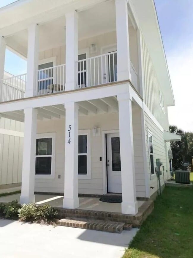 514 W Romana St in Pensacola, FL - Building Photo - Building Photo