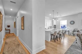 1300 Sweet Home Rd in Buffalo, NY - Building Photo - Building Photo