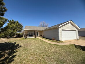 137 Rob Ln in Edmond, OK - Building Photo - Building Photo