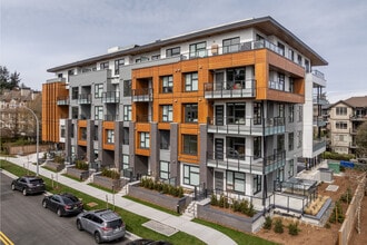 Halvö in Surrey, BC - Building Photo - Building Photo