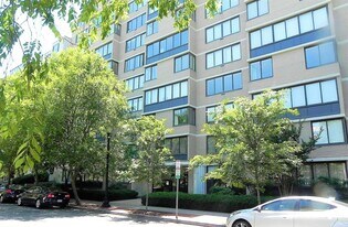 2030 F St NW in Washington, DC - Building Photo