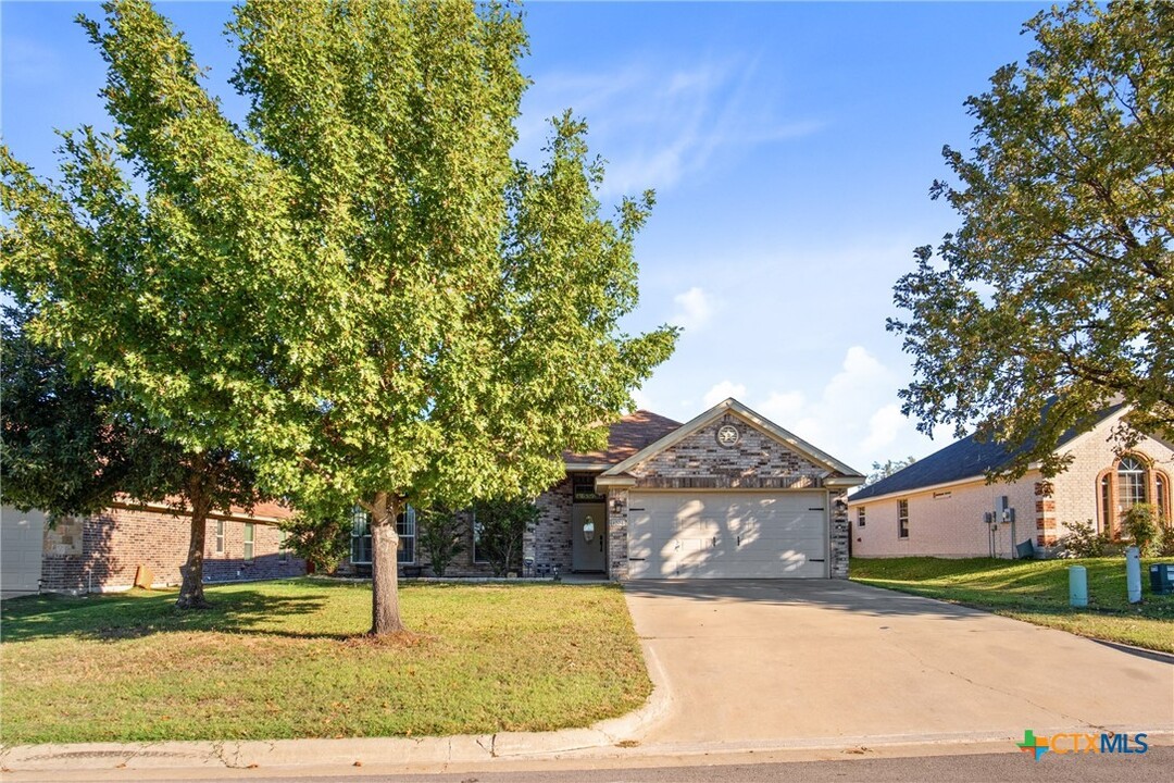 1204 Chaucer Ln in Harker Heights, TX - Building Photo