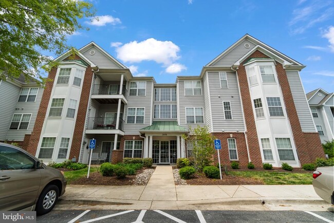 property at 1976 Scotts Crossing Way