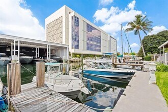 1490 SE 15th St in Fort Lauderdale, FL - Building Photo - Building Photo