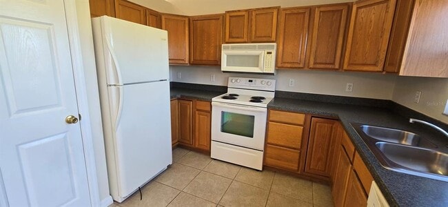 139 Juniper Loop in Ocala, FL - Building Photo - Building Photo