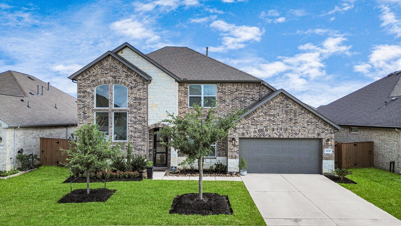 21130 Almaco Dr in Cypress, TX - Building Photo
