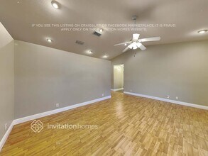 5529 NW 62nd Ave in Coral Springs, FL - Foto de edificio - Building Photo