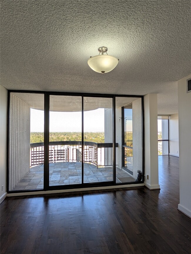 property at 5001 Woodway Dr