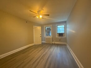 104 Willow Spring Rd in Dundalk, MD - Building Photo - Building Photo