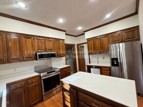 116 Kendlewick Dr in Cary, NC - Building Photo - Building Photo