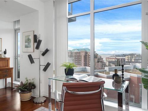 100-100 Saghalie Rd in Victoria, BC - Building Photo - Building Photo